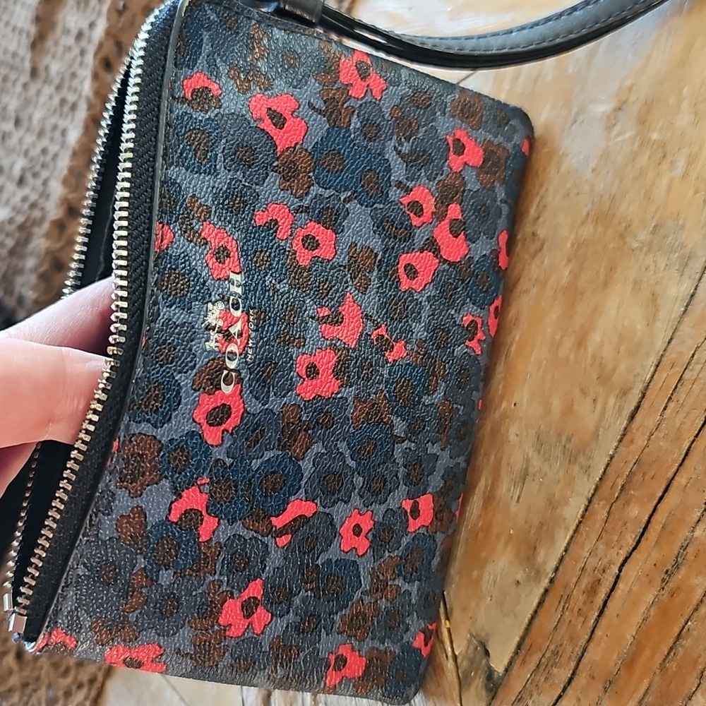 COACH wristlet cosmetic case or wallet, Nwot